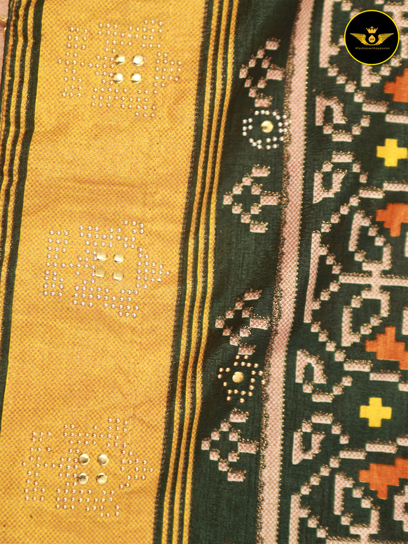 Experience Pure Elegance with Soft Silk Patola Saree