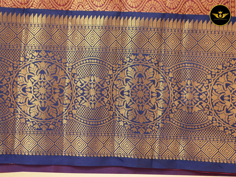 Banarasi Handloon Saree: All-Over Zari Butta with Contrast Border
