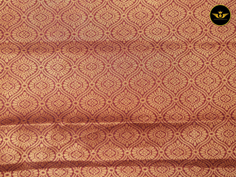 Banarasi Handloom Saree with All-Over Viral Zari Butta