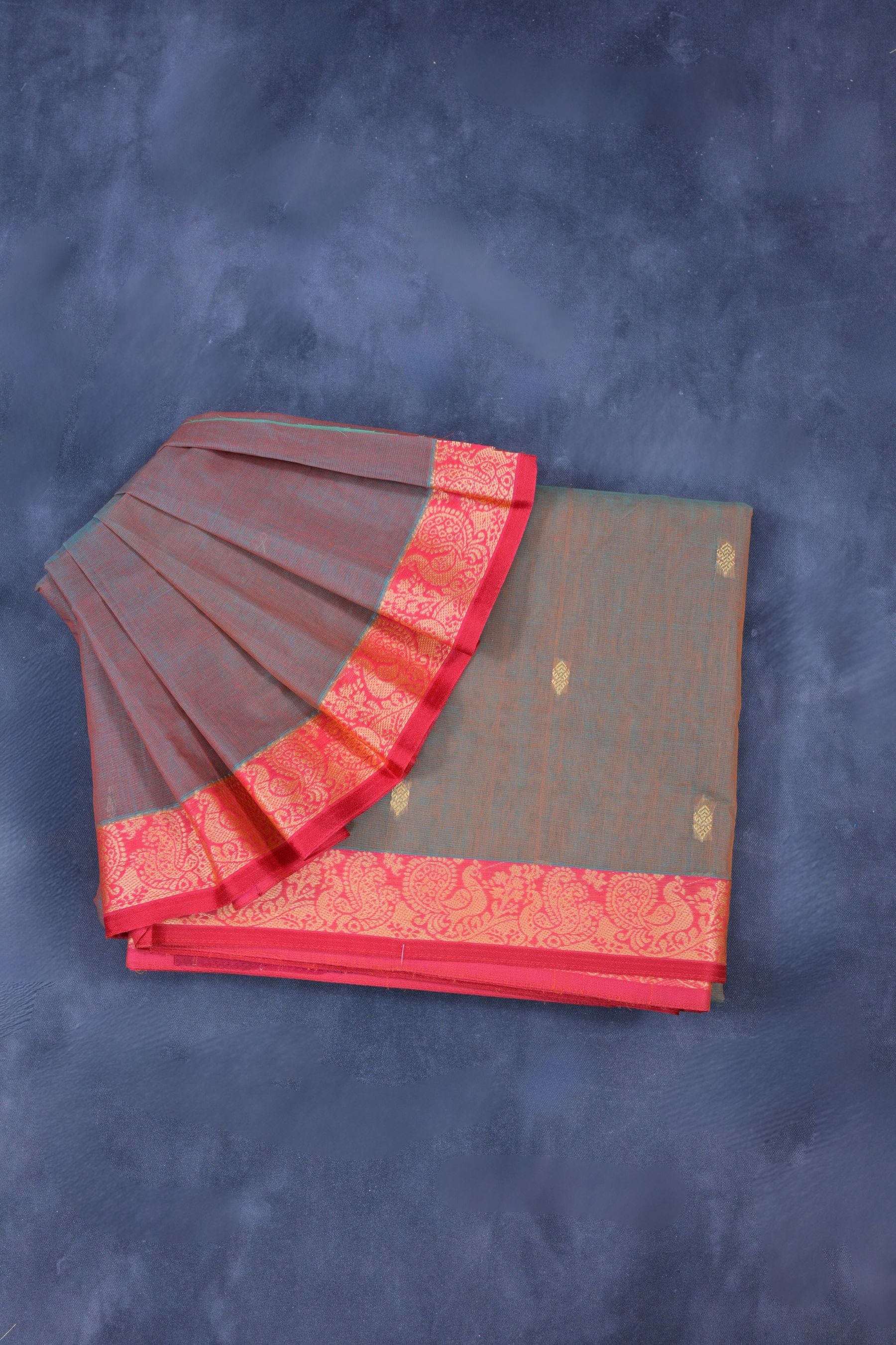 Elegant 9-Yard Cotton Blend Saree & Modern Line Pallu from JCSFashions Saree JCS Fashions Green/red 5.5 meters