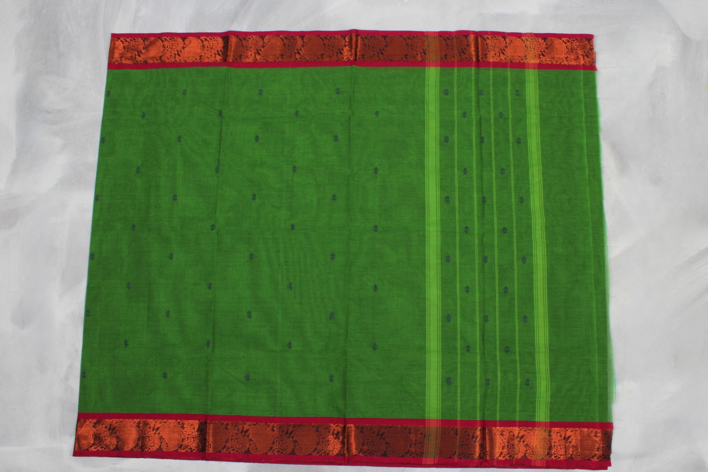 Classic 100% Cotton Saree with Elegant Line Pallu - Timeless Comfort Saree JCS Fashions