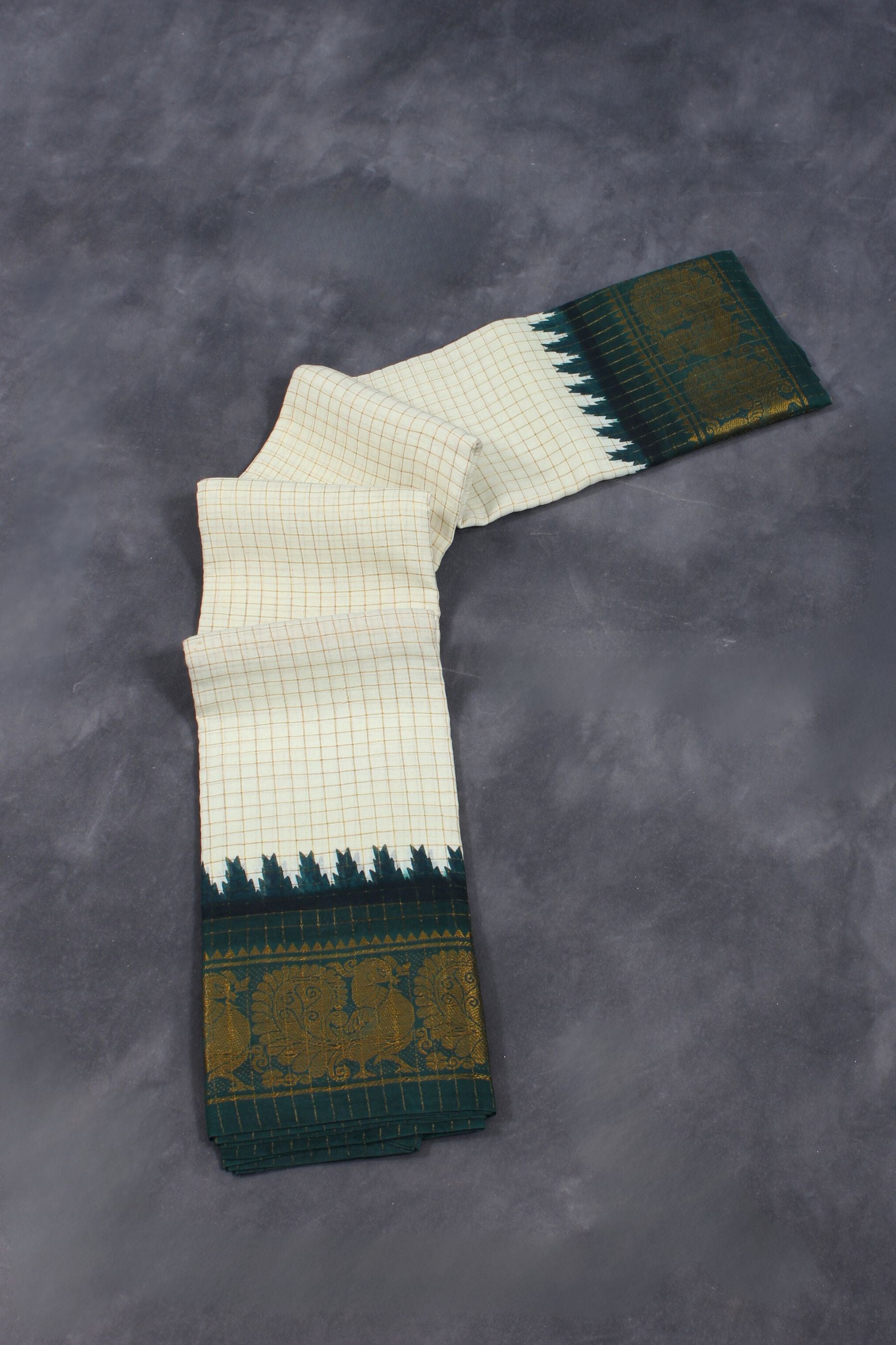 Madurai Sungudi Cotton Saree: Tradition Meets Elegance at JCS Fashions Saree JCS Fashions Cream & Dark Green 5.5 meters