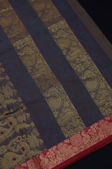 Graceful 6.75 Yard Cotton Saree - Elegance & Traditional Craftsmanship