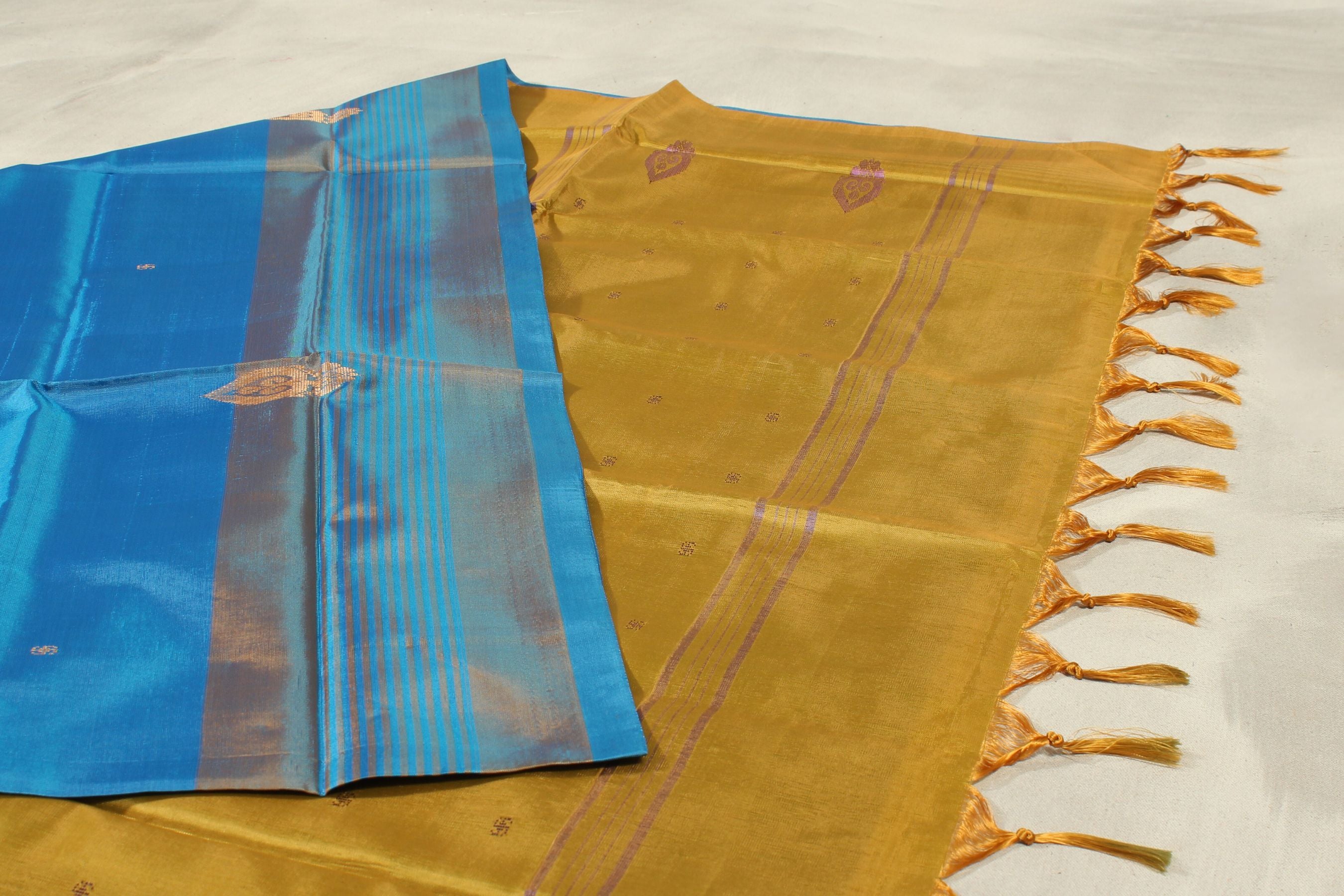 Elegant and Eco-friendly Banana Pith Borderless Saree from JCSFashions Saree JCS Fashions