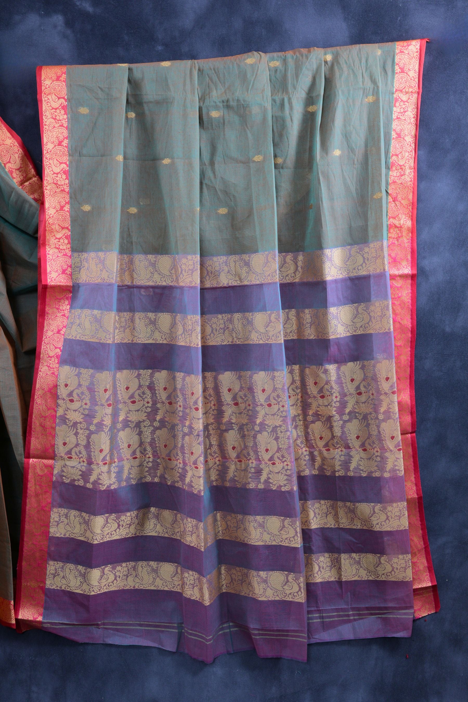 Elegant 100% Cotton Saree with Richly Woven Pallu - Indian Aesthetics Saree JCS Fashions