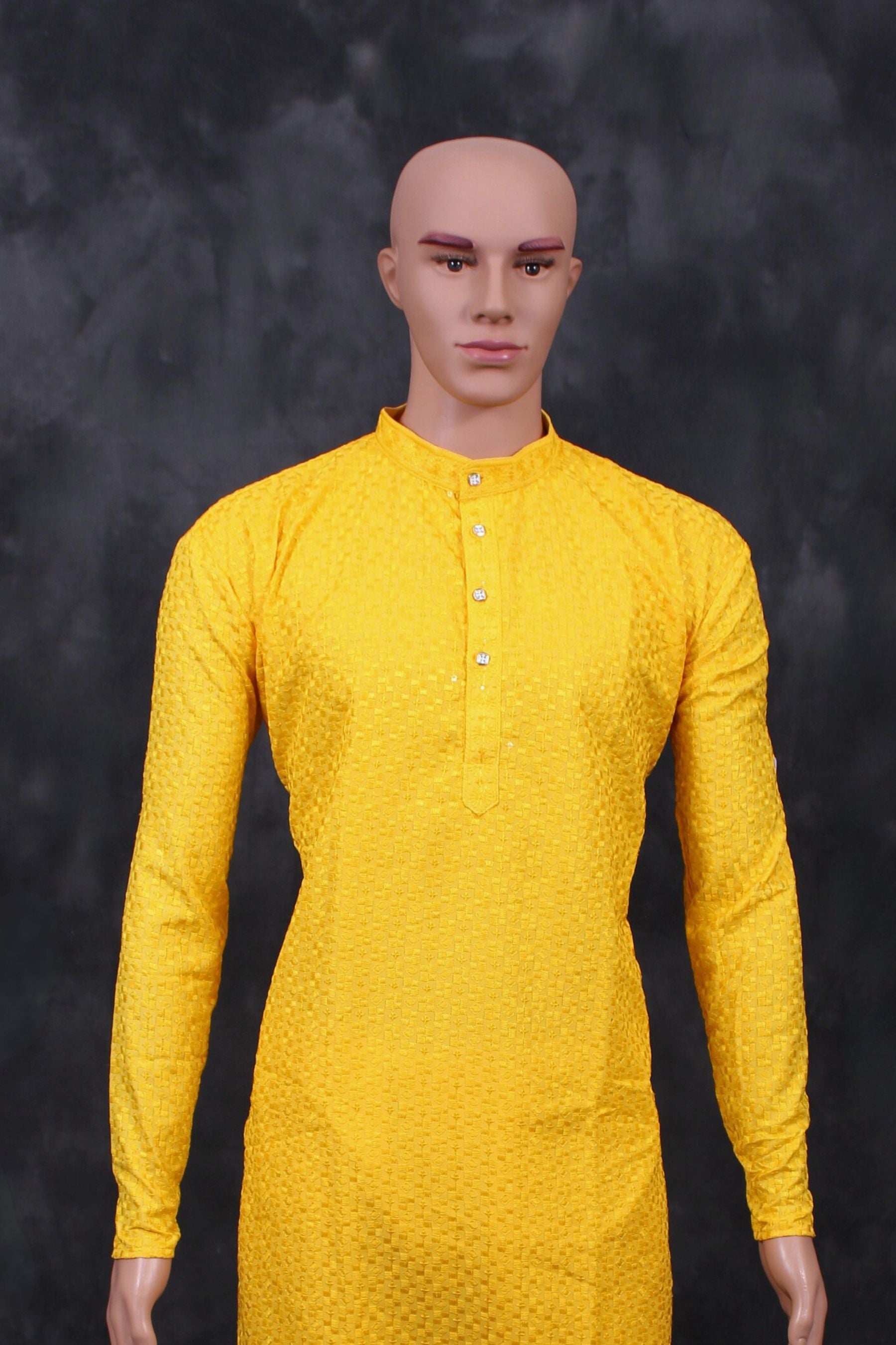 Men's Lakhnavi Kurta: Exquisite Embroidery and Premium Cotton Comfort