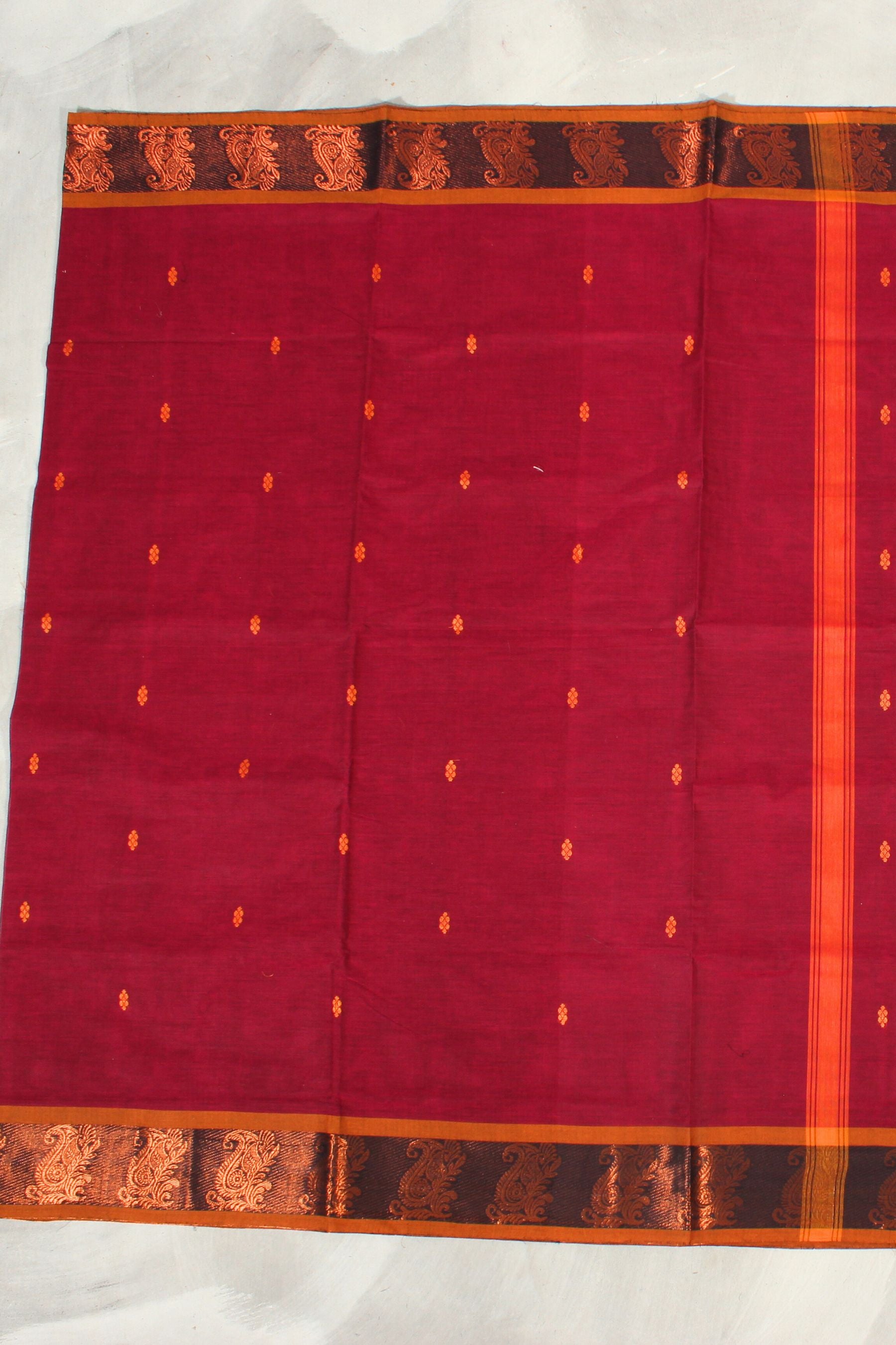 Timeless Elegance: Handcrafted Pure Cotton Saree with Distinctive Pallu Saree JCS Fashions