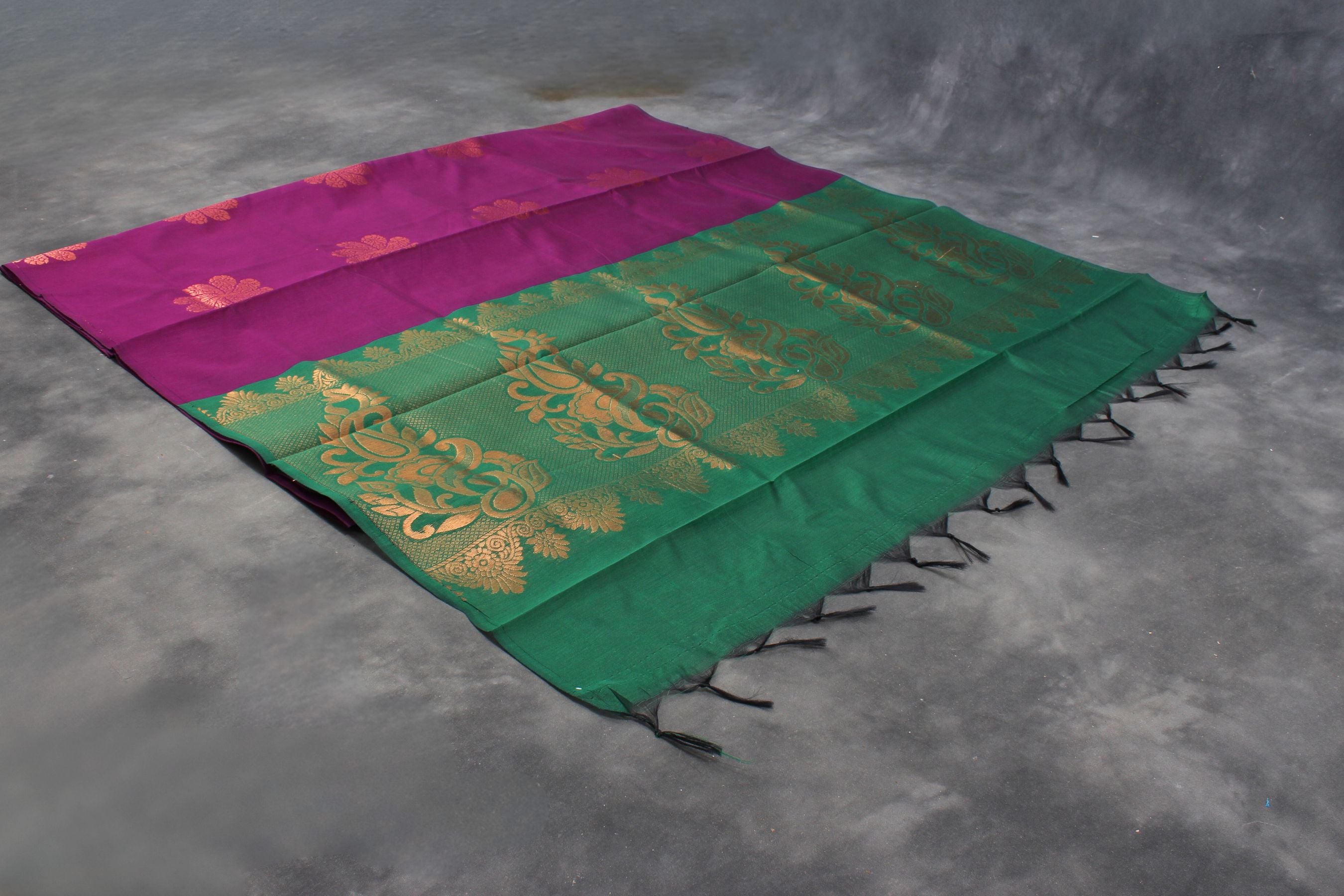 Classic Fusion Pure Silk Cotton Saree with Ethnic Elegance Redefined Saree JCS Fashions