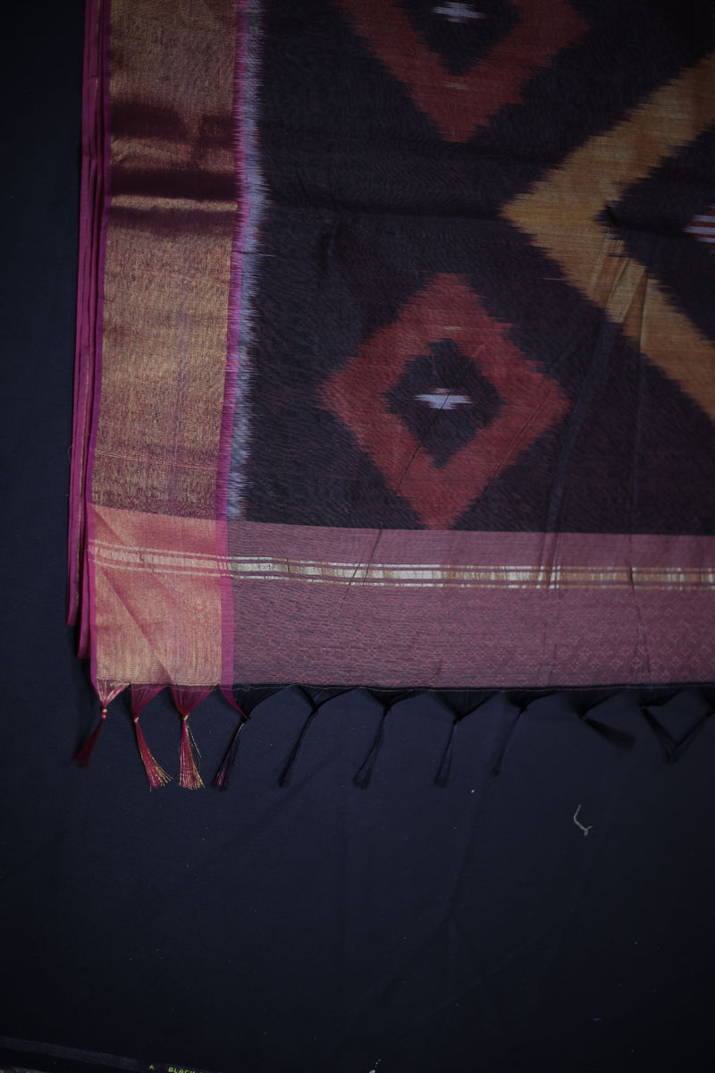 Elegant Cotton Saree with Embossed Design & Pochampally Pallu |JCSFashions