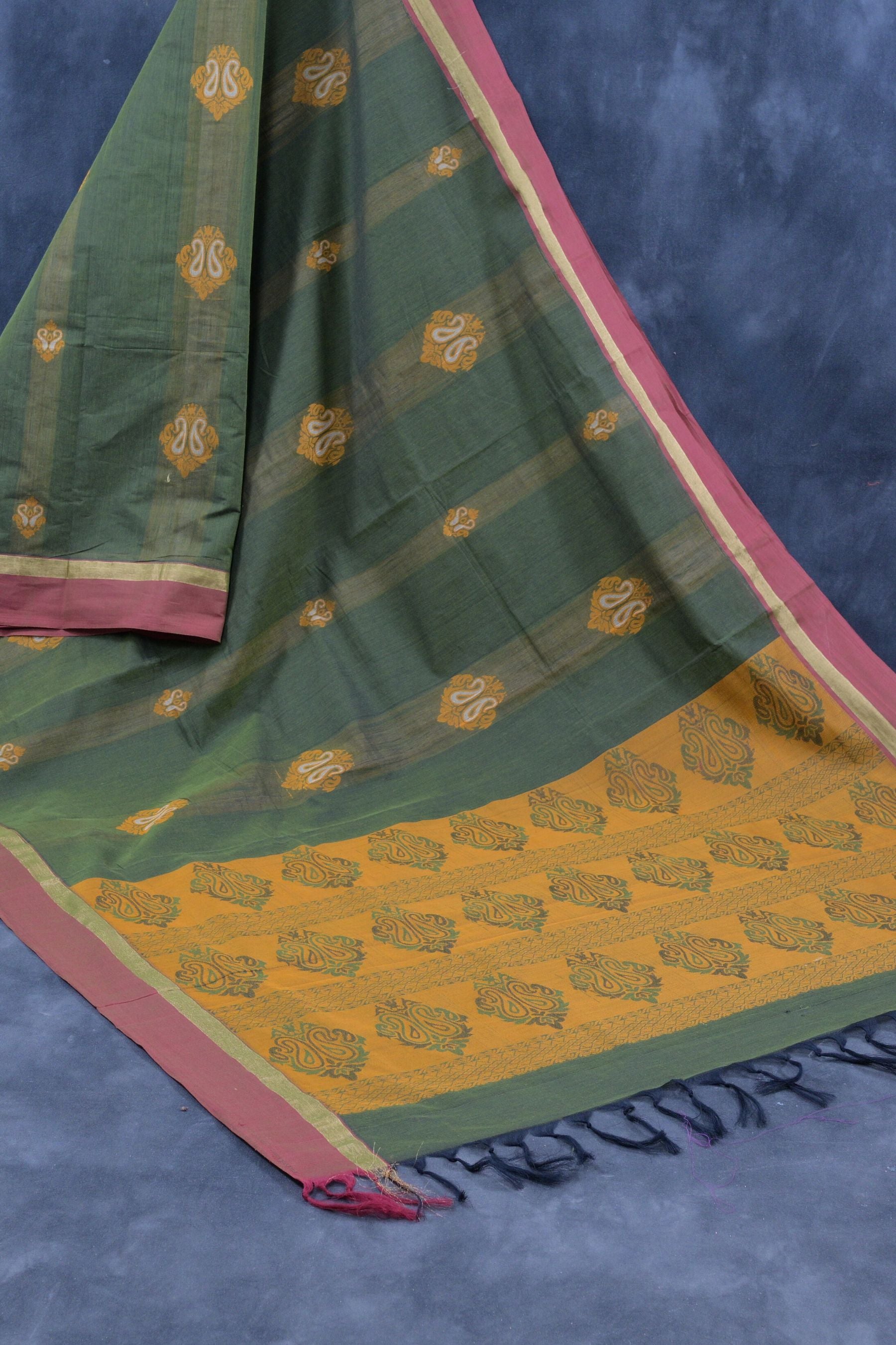 Traditional Elegance: Premium Cotton Saree with Rich Pallu Design Saree JCS Fashions