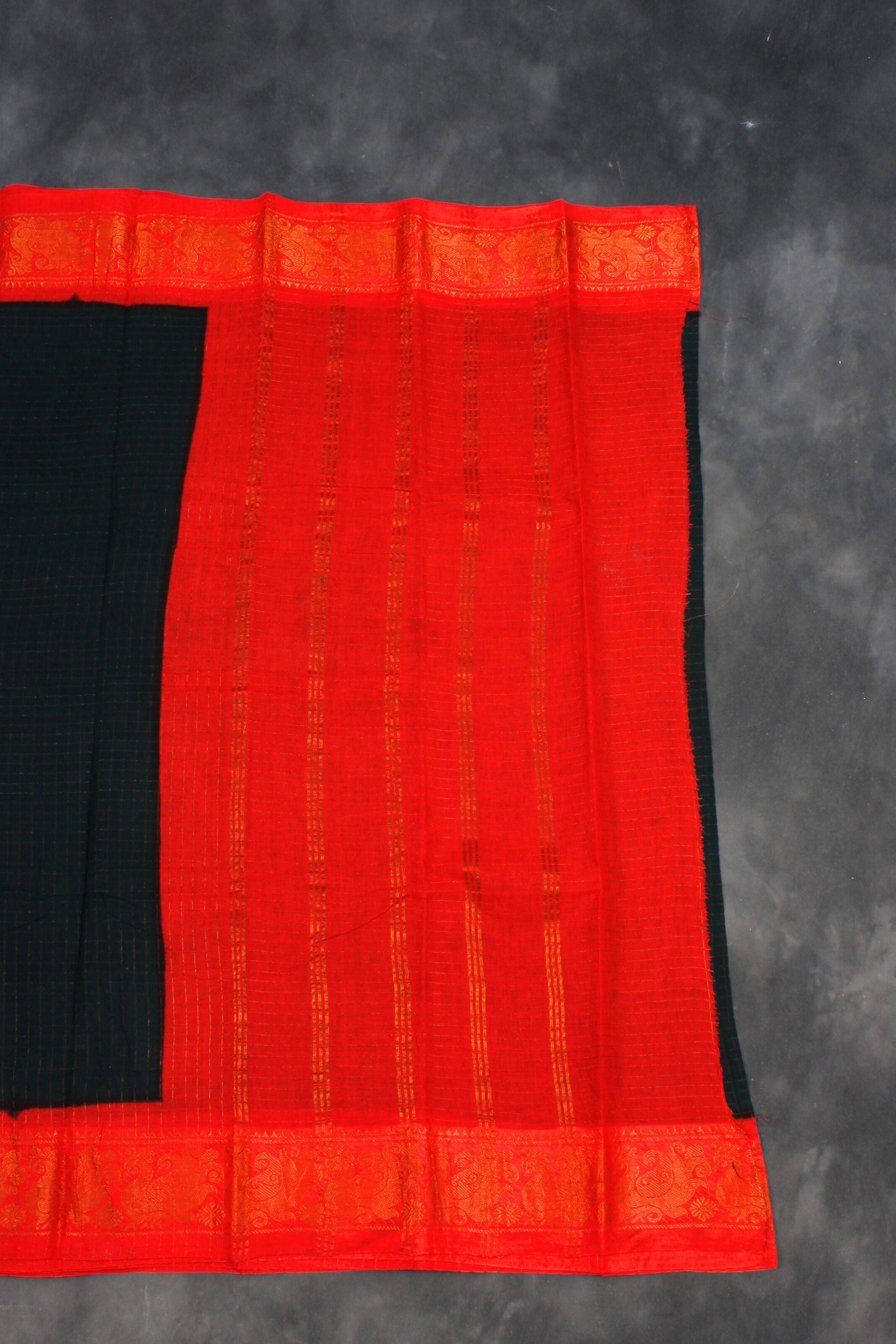 Madurai Pure Sungudi Cotton Saree with Golden Checks and Zari Border Saree JCS Fashions