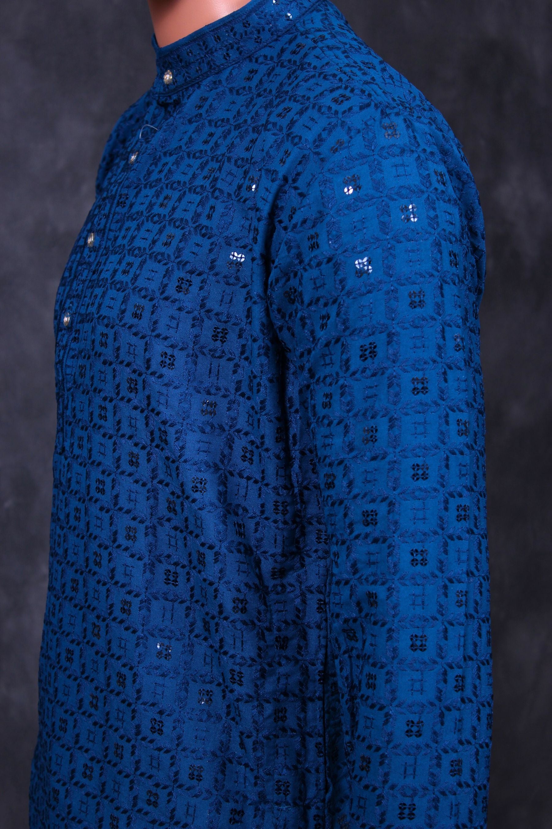 Luxurious Men's Lakhnavi Embroidered Sequin Kurta - JCS Fashions