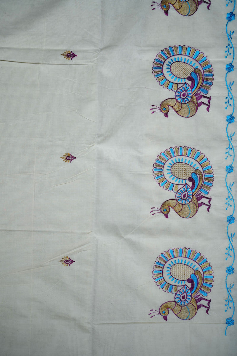 Traditional Kerala Saree: Handpicked Unbleached Cotton & Golden Border