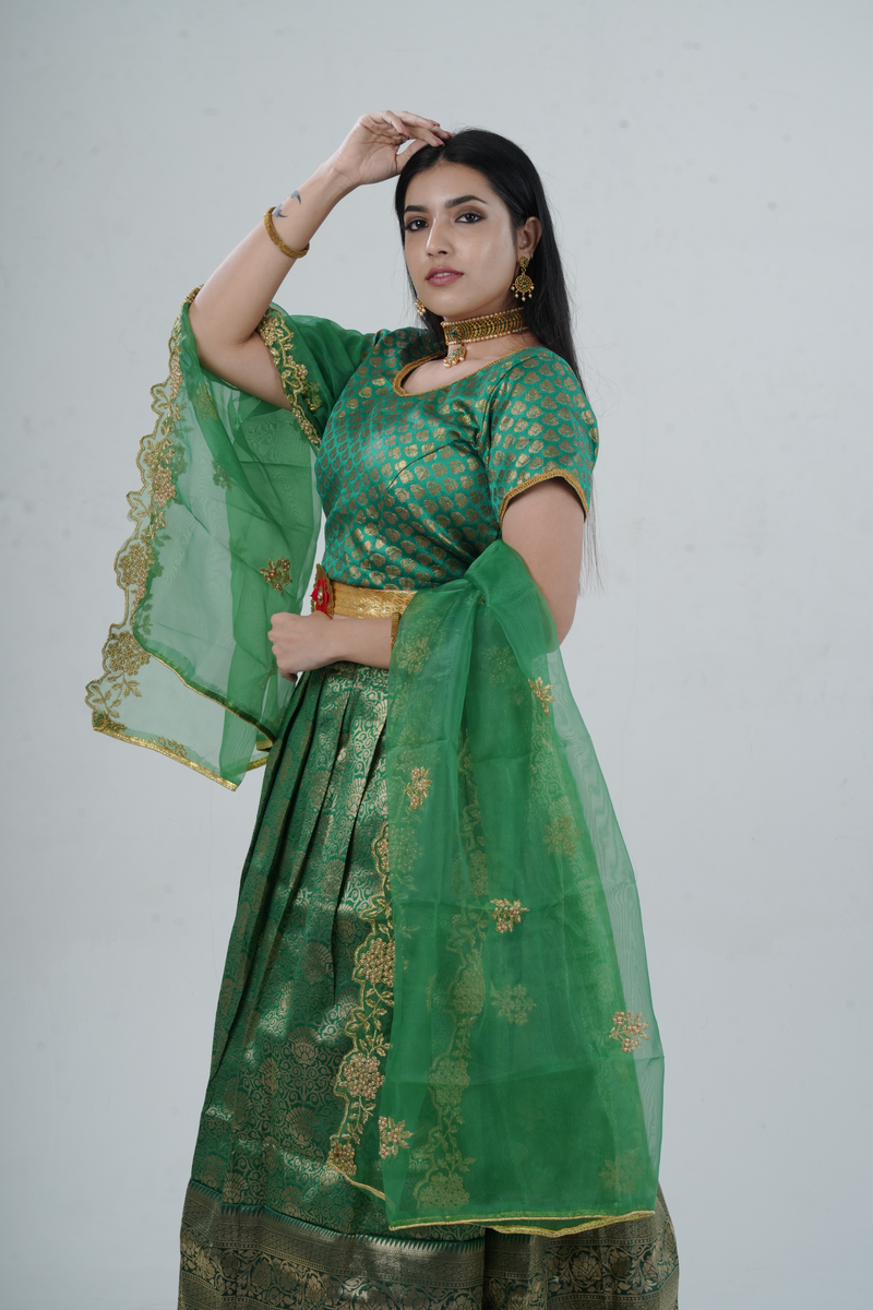 Luxurious Kanchipuram Silk Zari Lehenga Set with Detachable Hip Belt