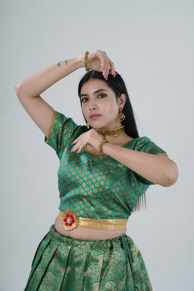 Luxurious Kanchipuram Silk Zari Lehenga Set with Detachable Hip Belt