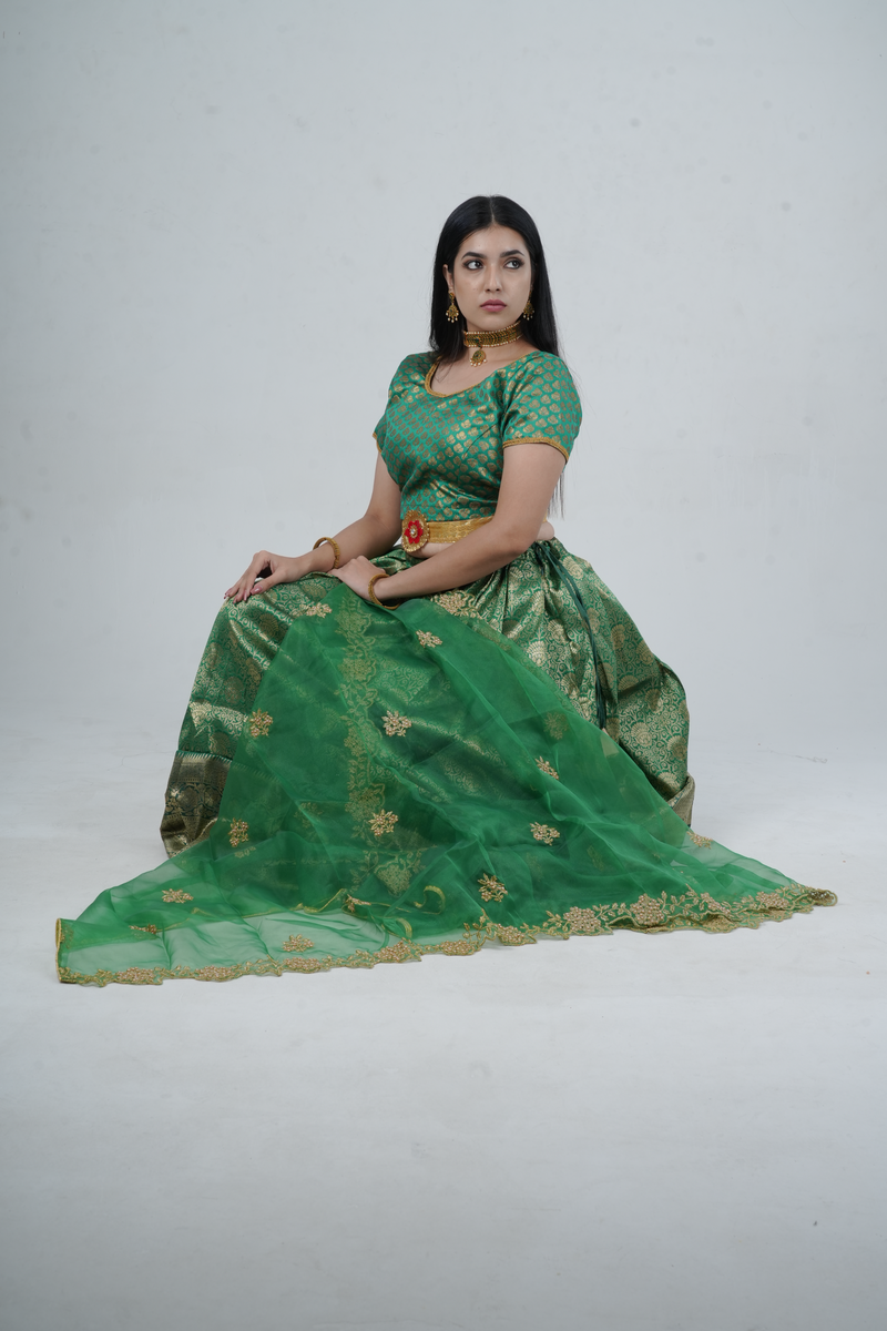 Luxurious Kanchipuram Silk Zari Lehenga Set with Detachable Hip Belt