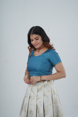 Luxurious Kanchipuram Silk Lehenga with Gleaming Zari Border