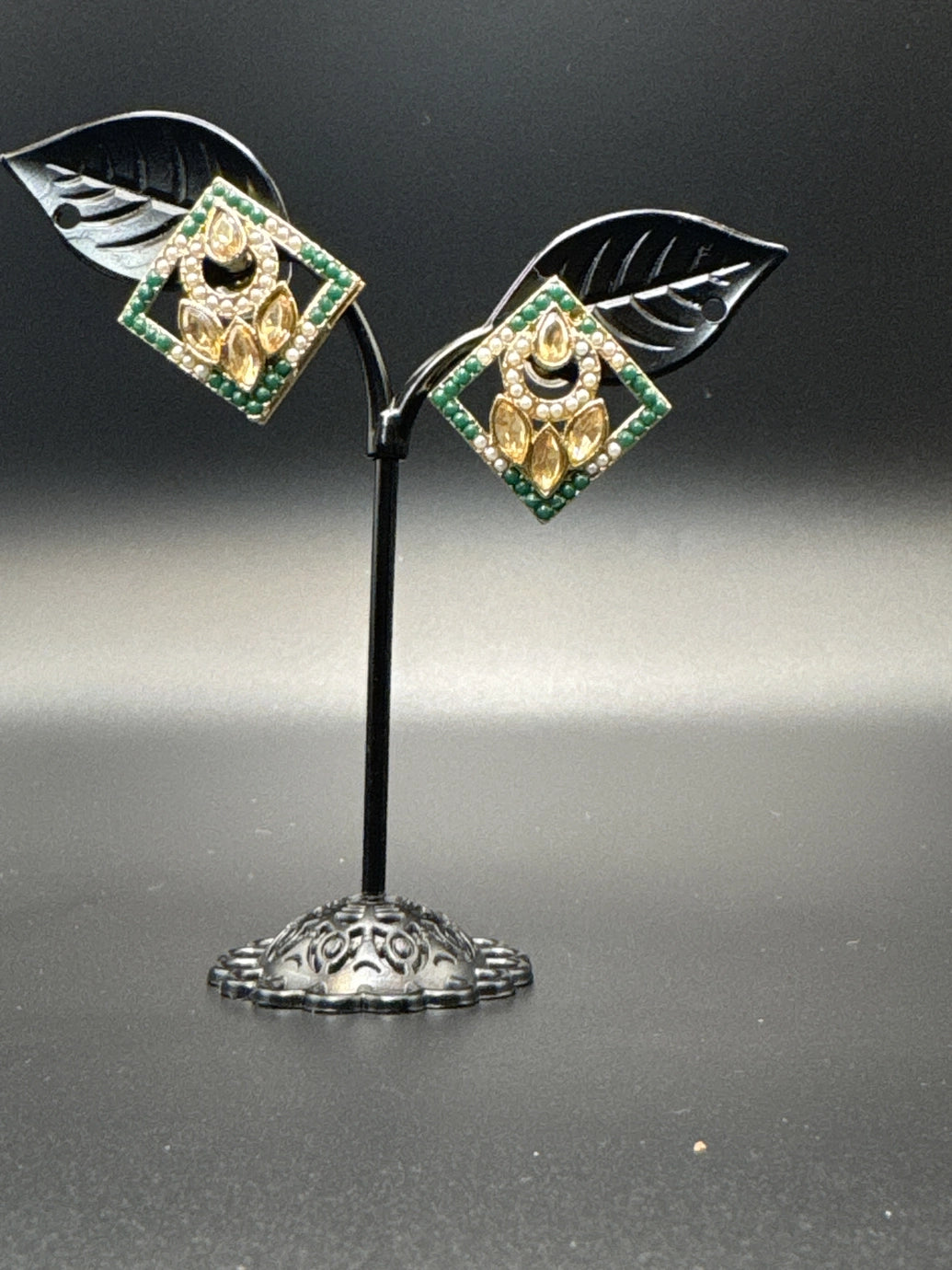 Geometric Kundan Stud Earrings with Bead Border - Gold-Tone Kundan Style (0.5 inch) - Green