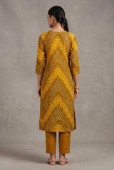 Mustard Yellow Rayon 2-Piece Kurti Set with Geometric Print & Elastic Pant for Women