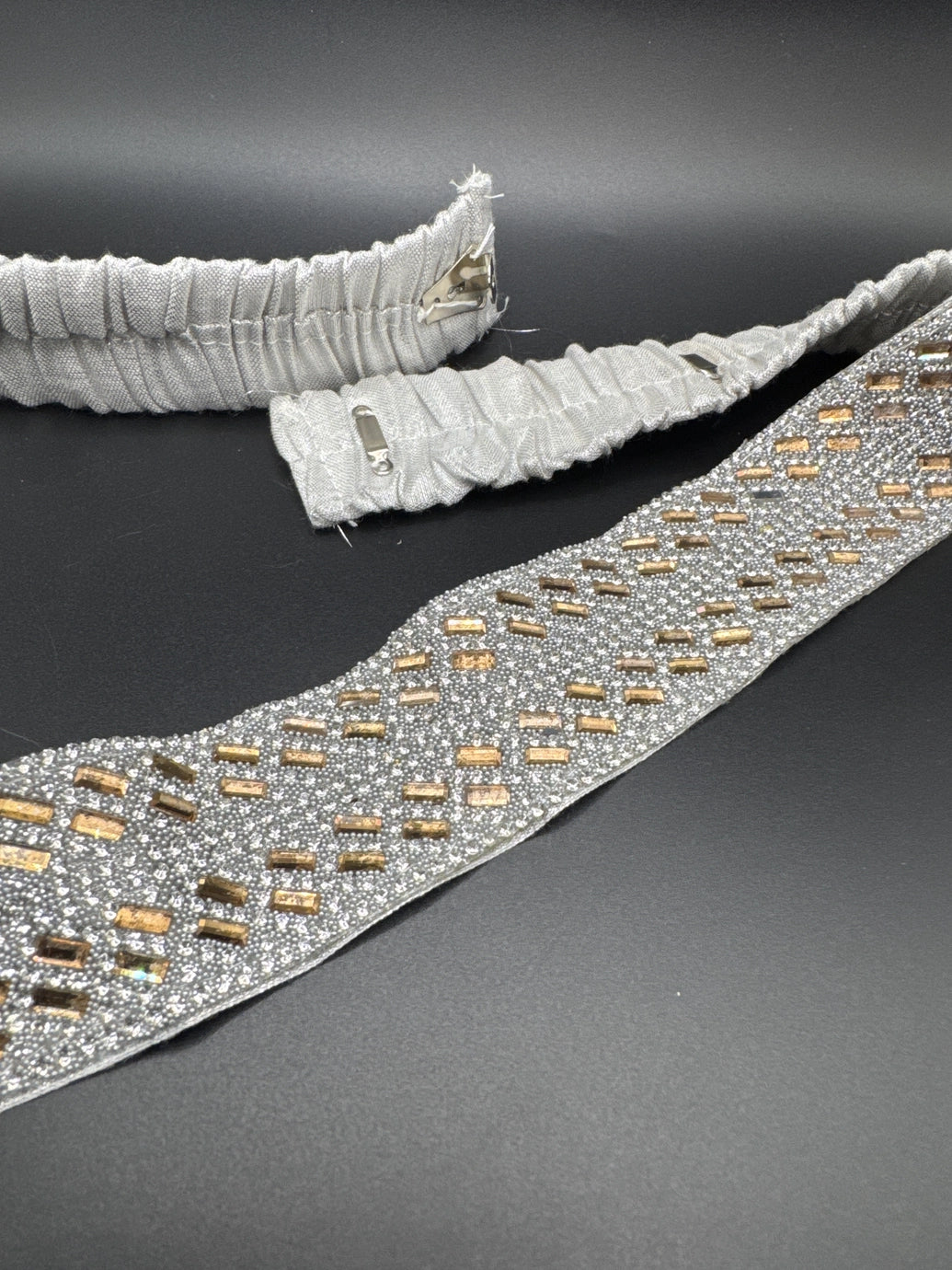 Silver-Tone Crystal Embellished Elastic Hip Belt for Sarees and Lehengas - White Ethnic Waistband Jewelry JCS Fashions