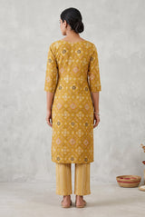 Mustard Yellow Rayon 2-Piece Kurti Set with Elastic Waist Pant & Geometric Print, 3/4 Sleeves