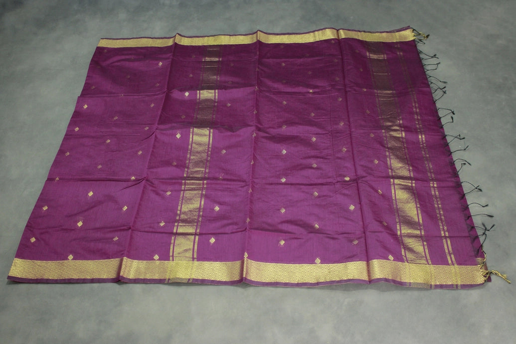 Purple Silk Cotton Saree with Zari Border and Comes with Blouse