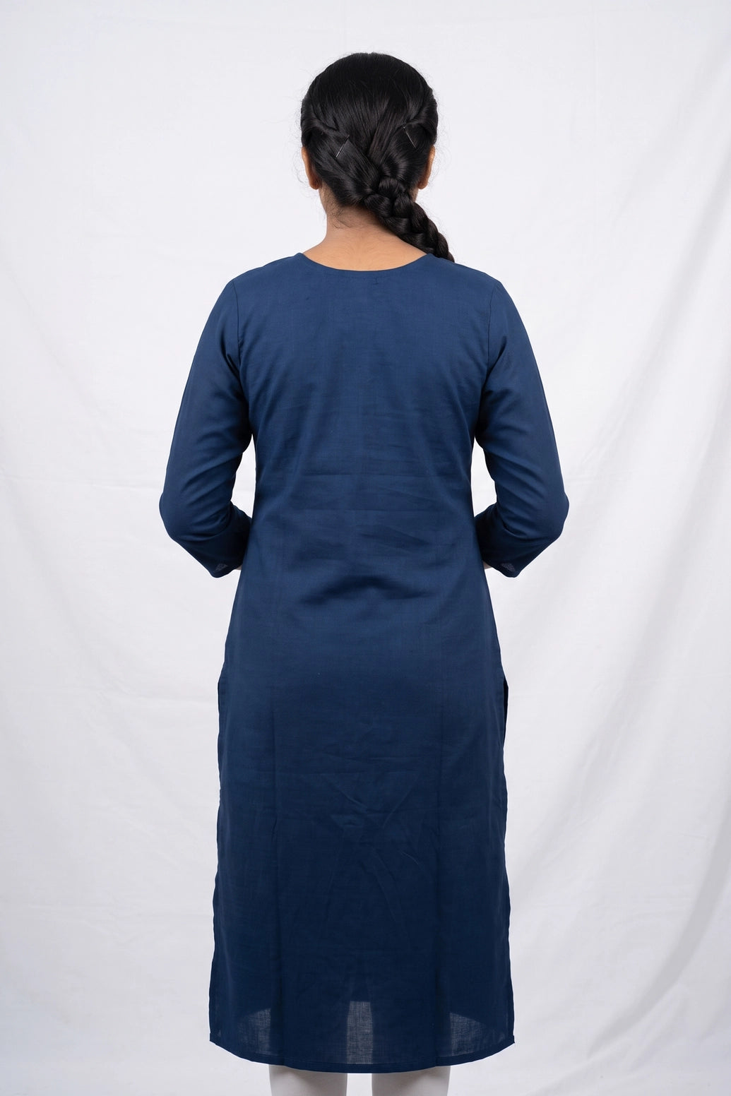Navy Blue Cotton Kurti with Vertical Diamond-Pattern Embellishment, Round Neck and Three-Quarter Sleeves