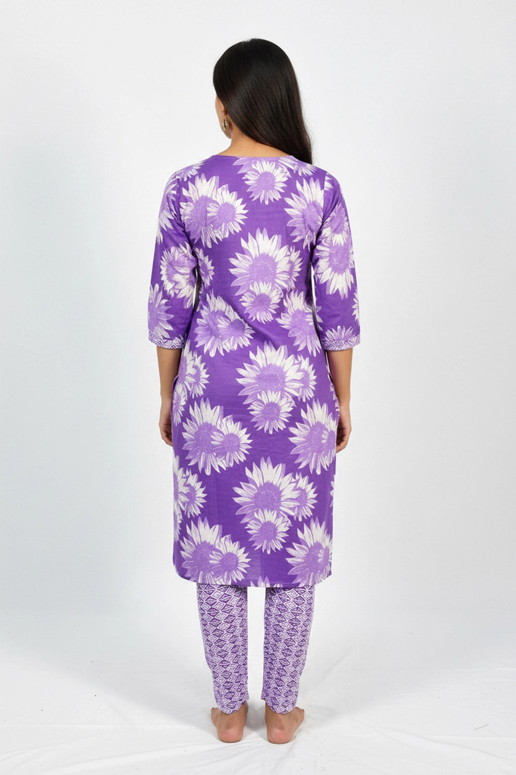Lavender Floral Cotton Kurti with Elastic Pant Set for Women (2-Piece)