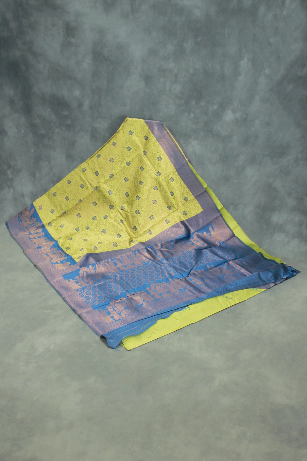 Green Kubera Pattu Saree with Pallakku Border and Matching Blouse