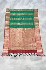 Green Pure Silk Saree with Heavy Zari Pallu and Border, Silk Mark Certificate, with Blouse Piece