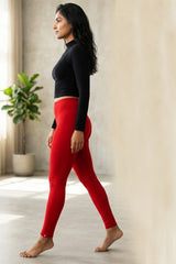 Ankle-Length Leggings in 4-Way Lycra for Ultimate Comfort & Flexibility - AI Model Photo 5