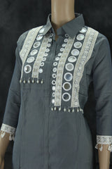 Grey Cotton-Rayon Pakistani Collar Kurti Two-Piece Set with Mirror Work and White Lace Border — Top with Elastic Pants Kurti JCS Fashions
