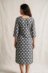 Grey Cotton Kurti With Floral Top Lace Detailing And White Paisley Print For Women
