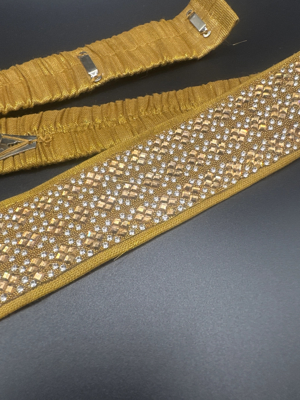 Gold-Tone Embellished Crystal Hip Belt – Elastic Adjustable Ethnic Waistband for Sarees & Lehengas Jewelry JCS Fashions
