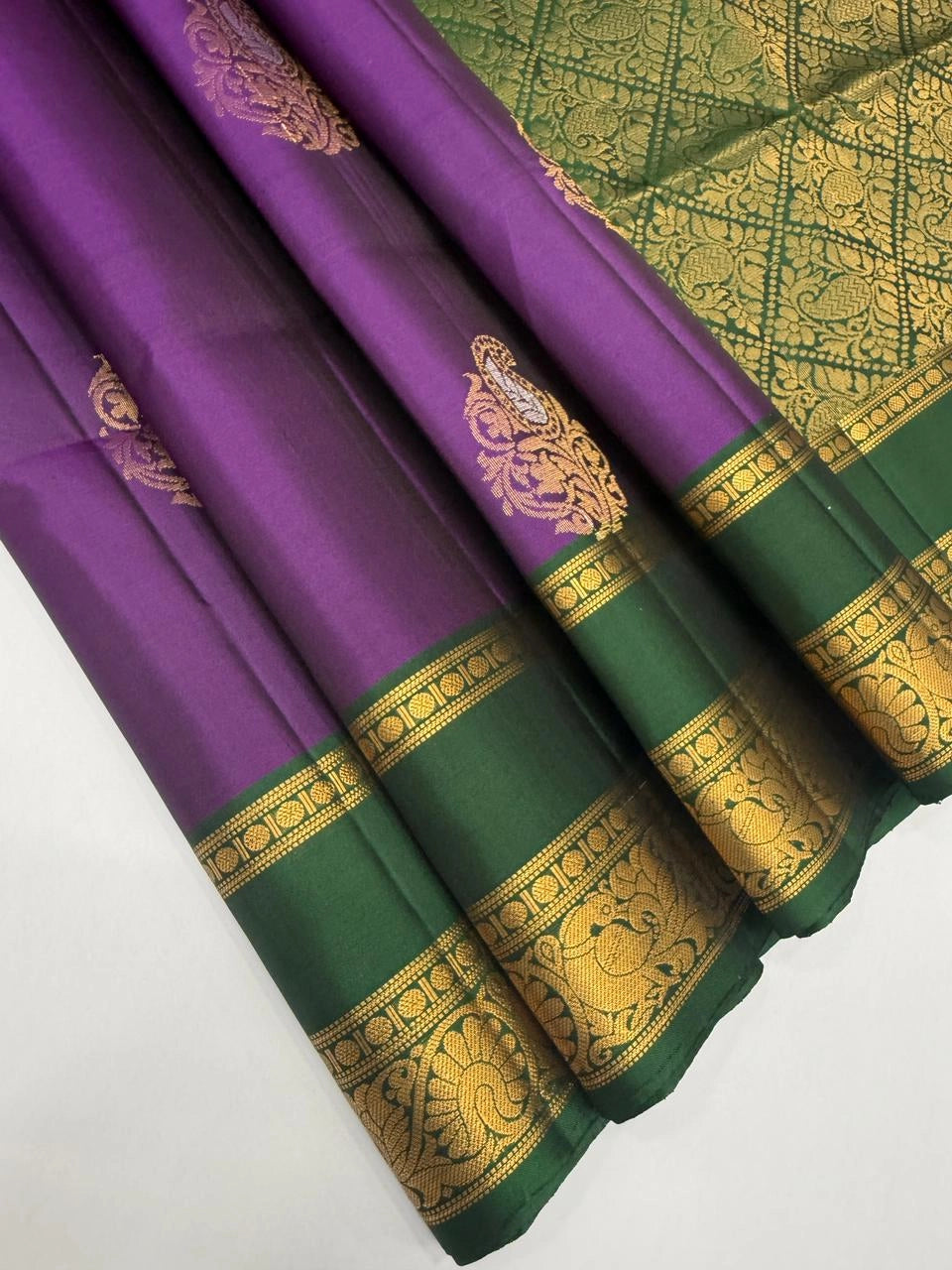 Lavender Soft Silk Saree with Jacquard Border for Festive Traditional Wear