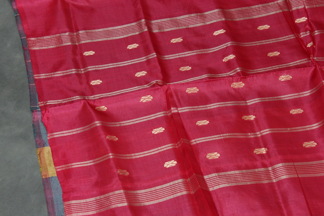 Pinkish Red Vaazhai Naar (Banana Pith) Borderless Saree with Small Buttas