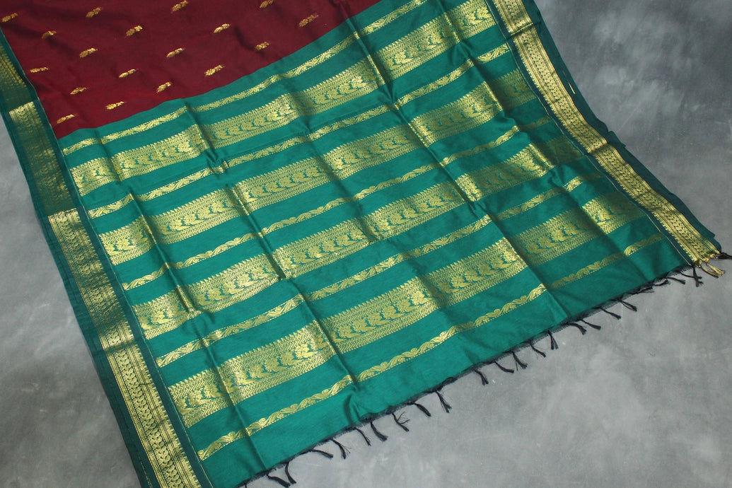 Maroon and Green Silk Cotton Saree with Thick Zari Border and Grand Pallu Saree JCS Fashions
