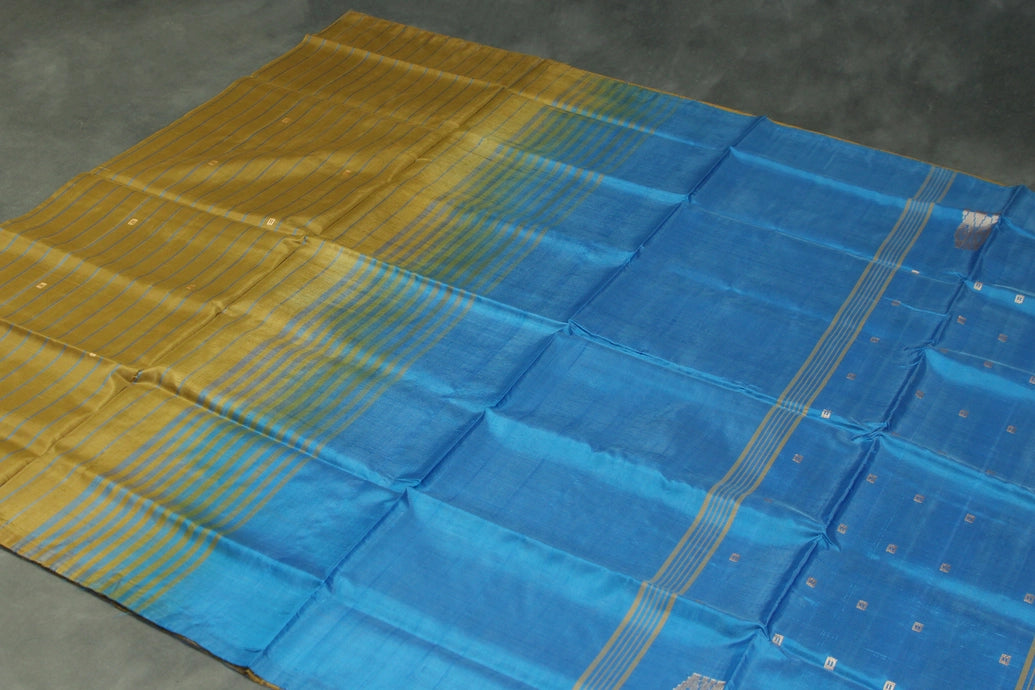 Royal Blue Vaazhai Naar (Banana Pith) Woven Saree with Small Butta Motifs