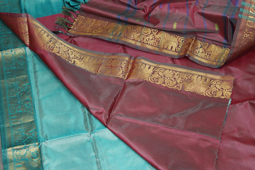 Teal and Maroon Vaazhai Naar Saree with Zari Border and Small Buttas