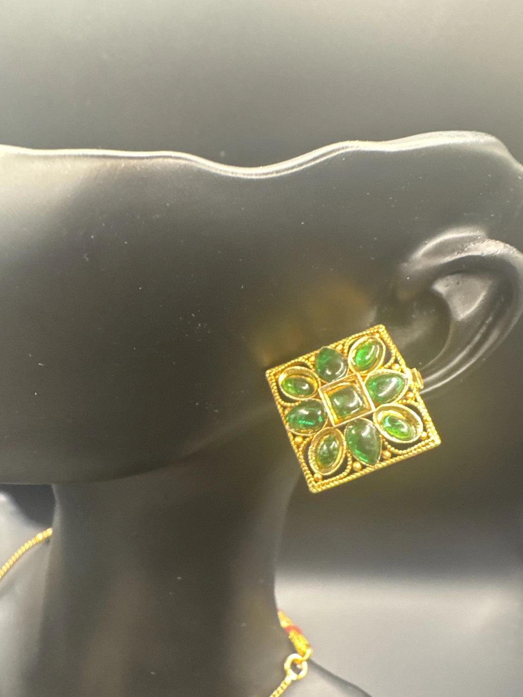 Gold-Tone Green Stone Traditional Necklace Set with Matching Studs Jewelry JCS Fashions