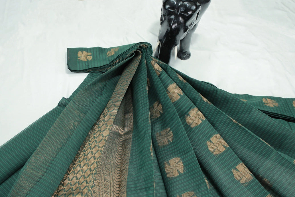 Bottle Green Silk Cotton Saree with Zari Border, Borderless Look, Comes with Blouse