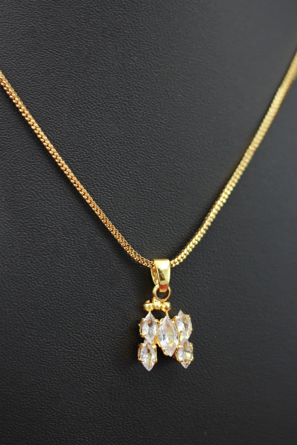 Gold-Tone Textured Chain Necklace Set with Delicate Crystal Pendant for Women