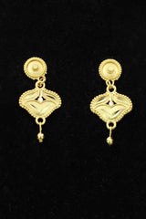 Traditional Gold-Tone Pearl Necklace Set with Floral Pendant & Drop Earrings