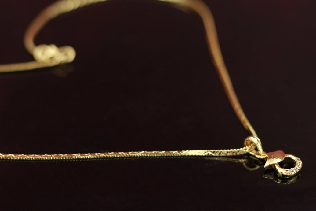 Gold-Tone Textured Chain Necklace with Pendant Charm for Women (Fashion Jewellery)