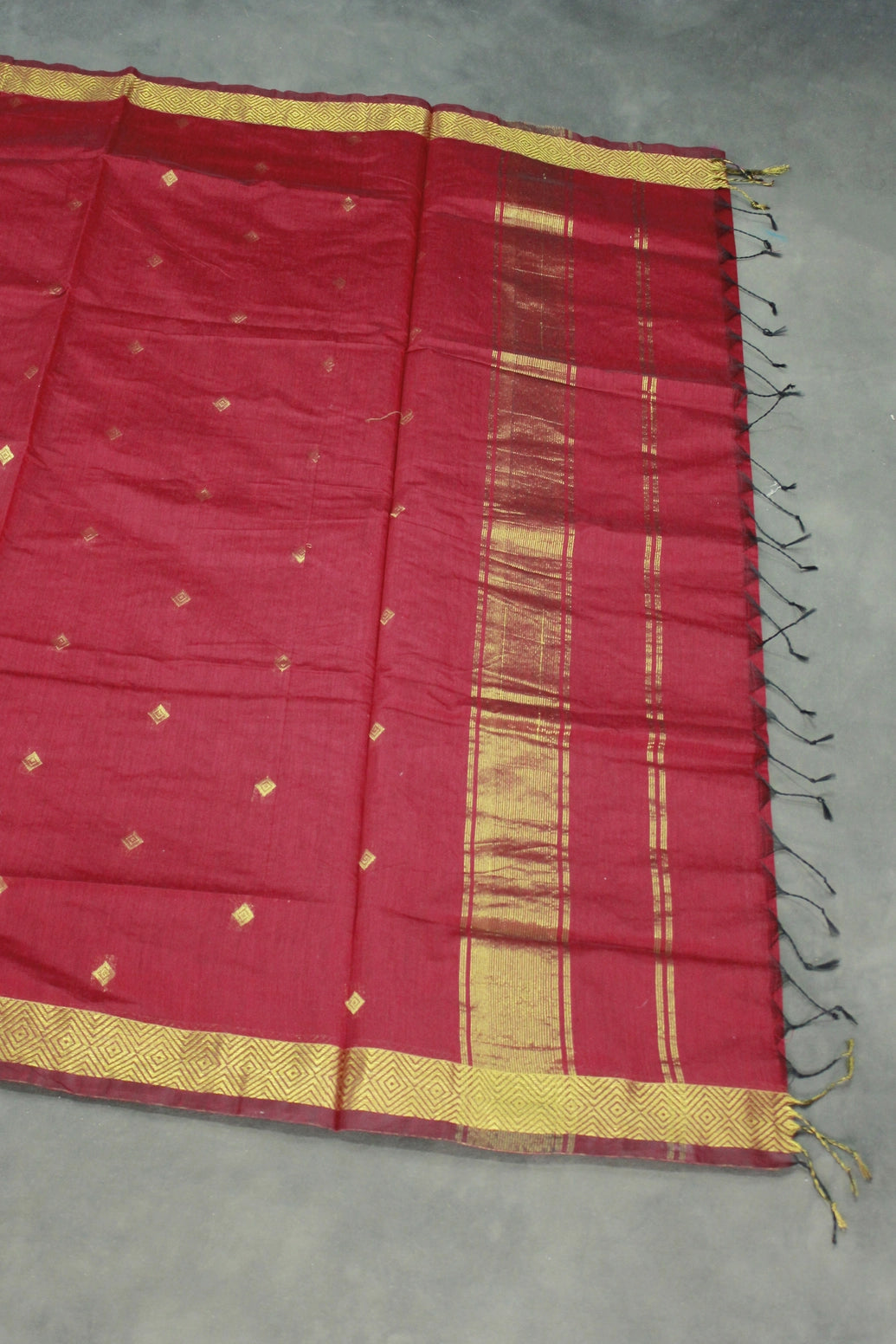 Red Silk Cotton Saree with Zari Border and Matching Blouse, Traditional Nayanthara Style