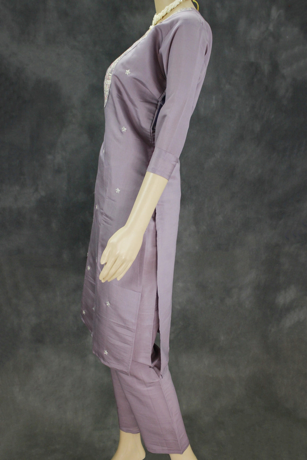 Elegant Lilac Purple Roman Silk 3 Piece Set