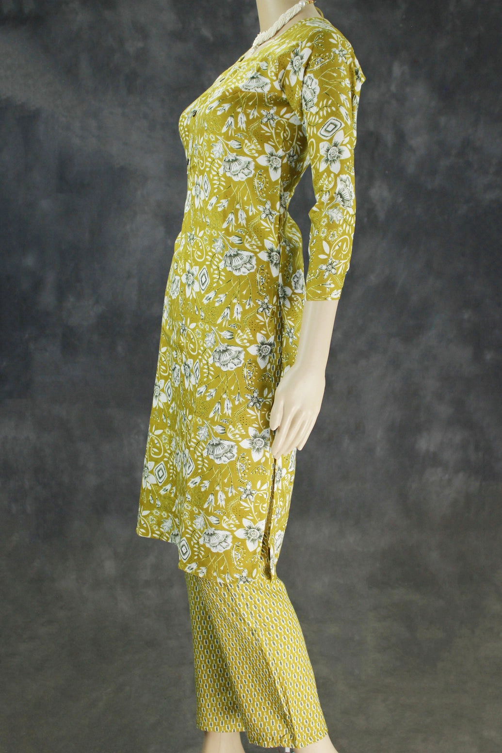 Olive Green Cotton Kurta Set with Pant - Traditional Ethnic Wear