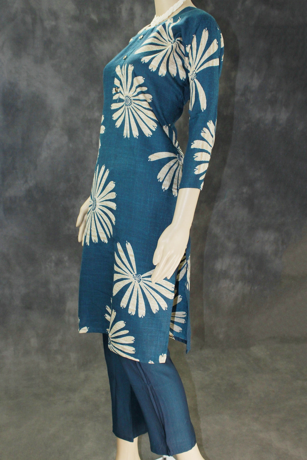 Cotton Peacock Blue Kurta Set with Floral Design