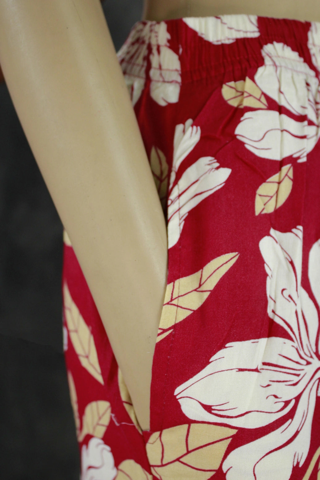 Vivid Maroon Rayon Two-Piece Kurti Set with Beaded Neck Design