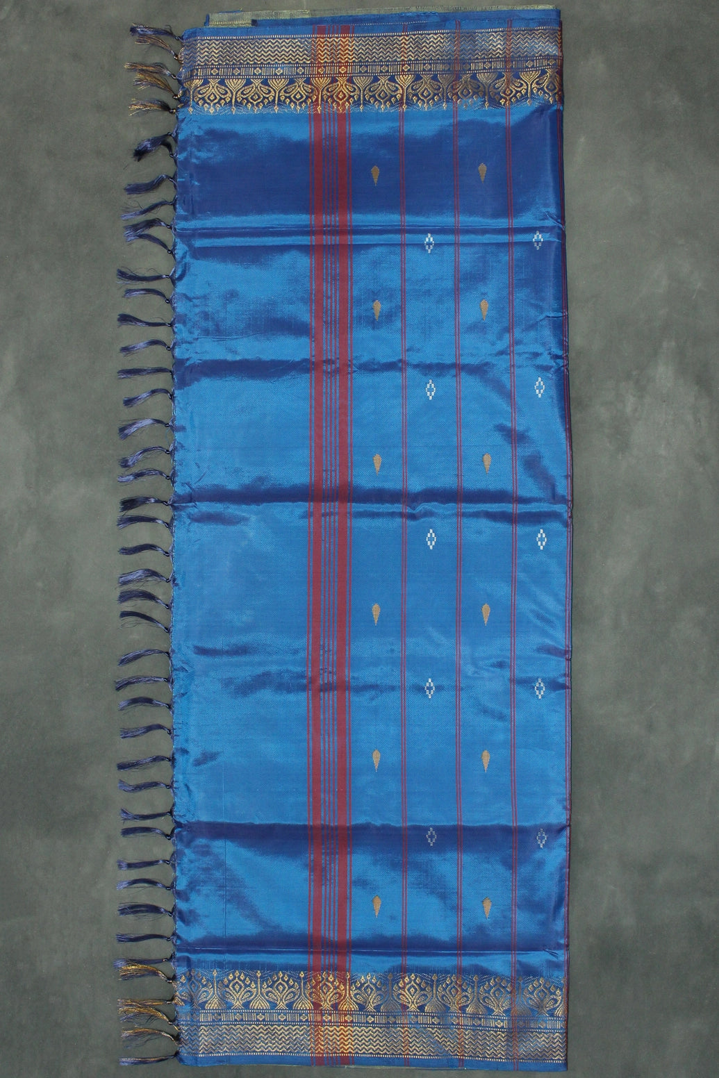 Blue Vaazhai Naar (Banana Pith) Saree with Zari Design Border, Small Butta and Blouse Piece